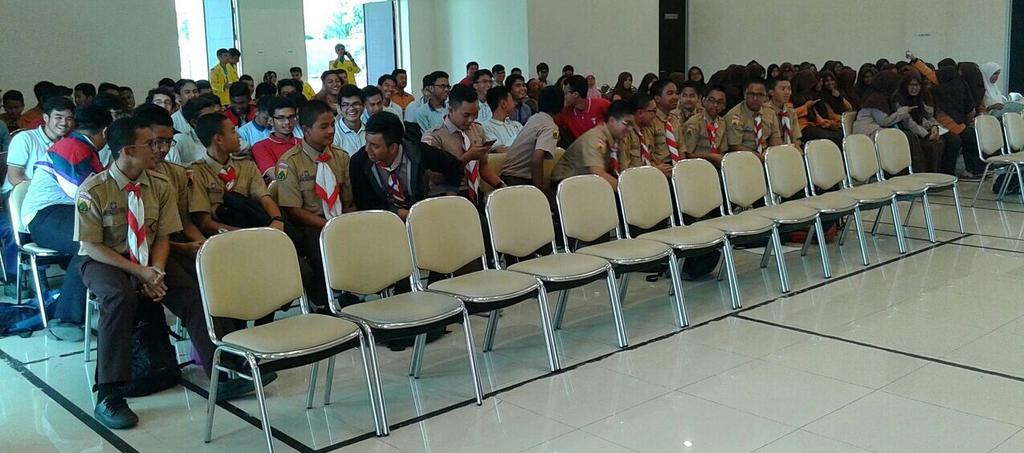 iloveaceh's tweet photo. Closing Ceremony SSG UI 2017 Auditorium Kantor LAN, Banda Aceh. Rangkaian acara roadshow, lomba cerdas cermat, pagelaran fakultas &amp; try out https://t.co/TNkHpNkQaa