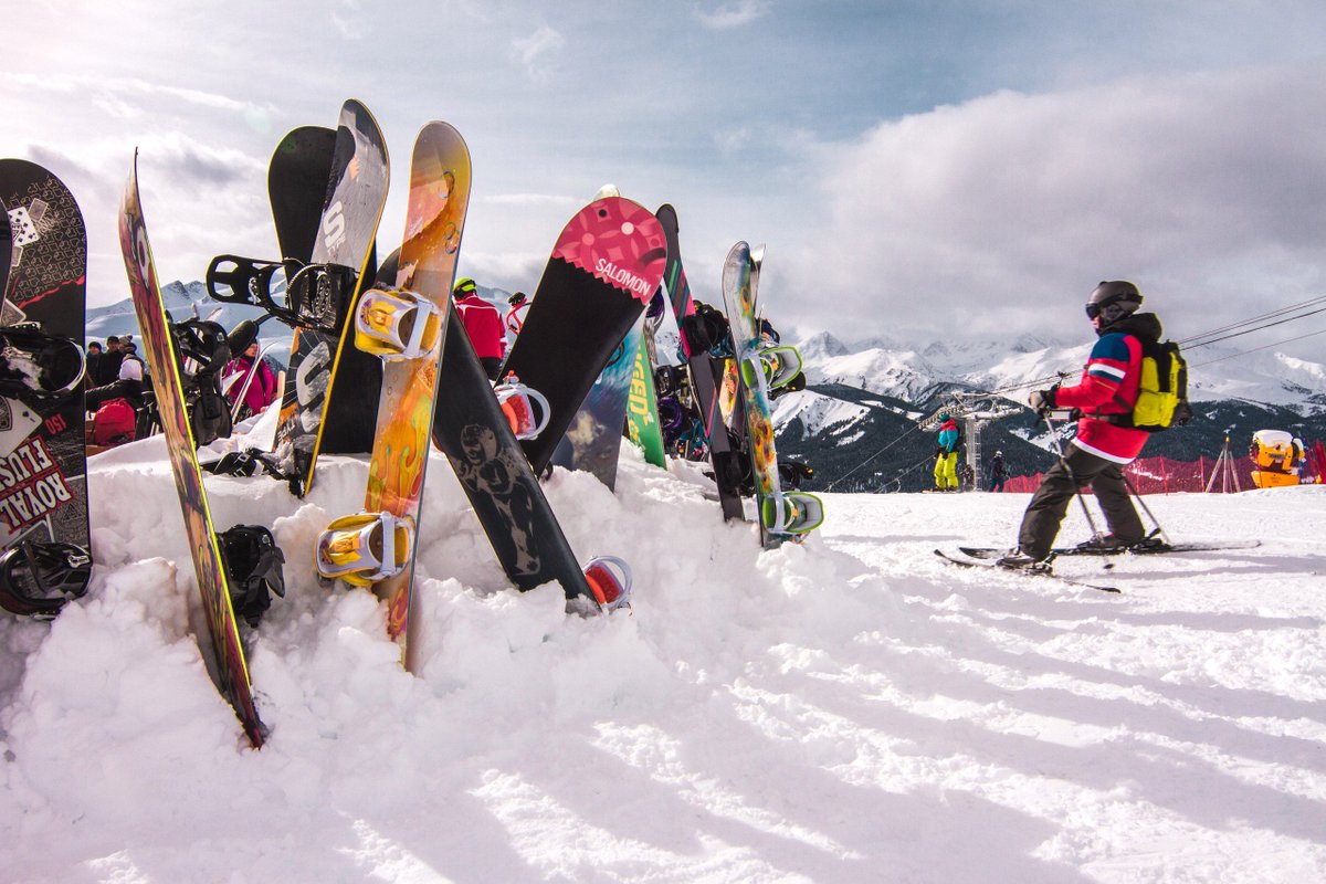 RussiaForMe's tweet photo. Get #bored? Buck up with #exrteme #sports in Russian #Krasnodar.
#travel #tour #holiday #boarding #ski #mountains #nature #photography #fun https://t.co/5Jw8P8dzTv
