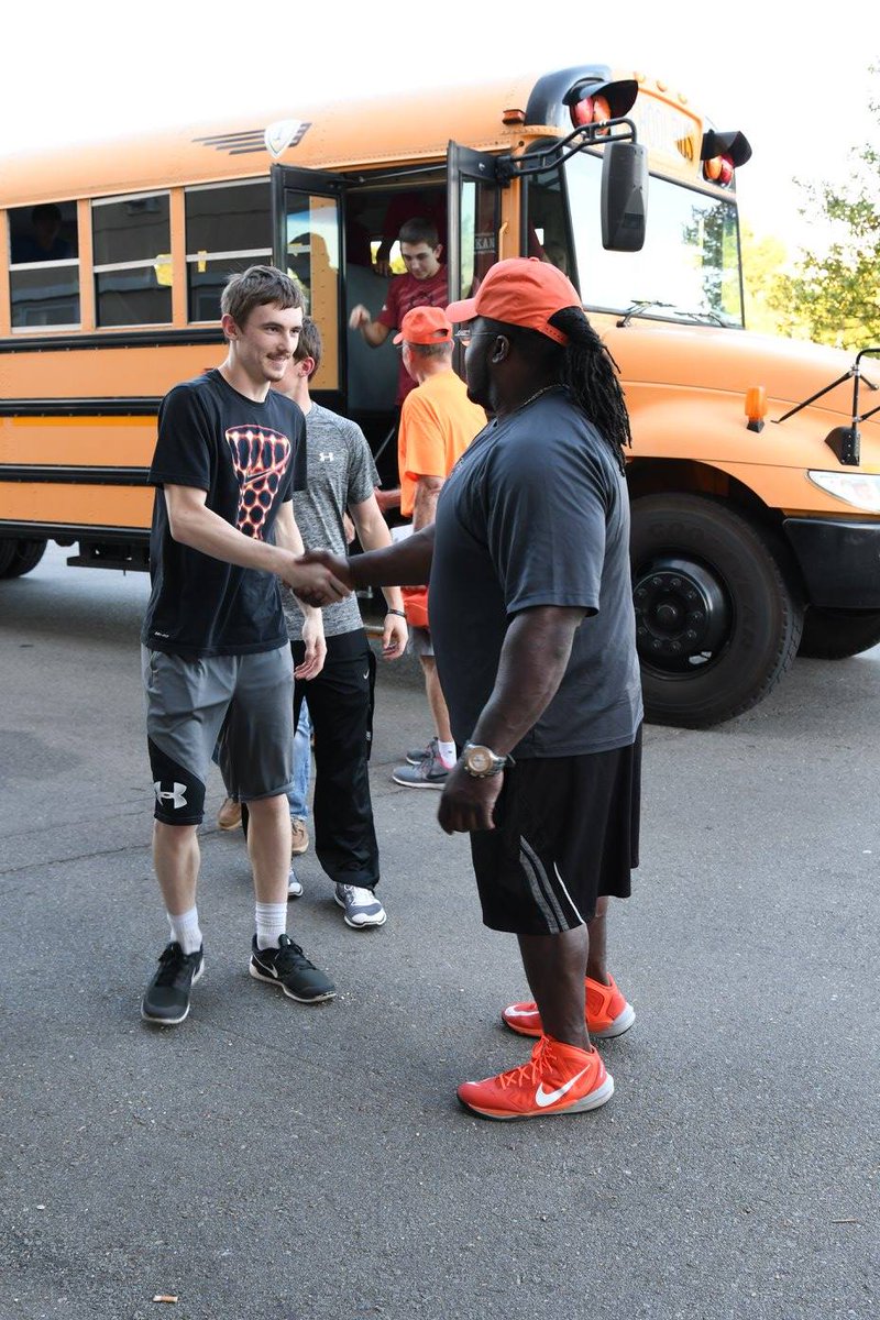 FCACentralAR's tweet photo. @randallharris01 greeting students as they arrive at this year's #FieldsofFaith event at the #WarMemorialStadium. #FOF2016 #arkansas #FCA https://t.co/RJpTrWY0DV