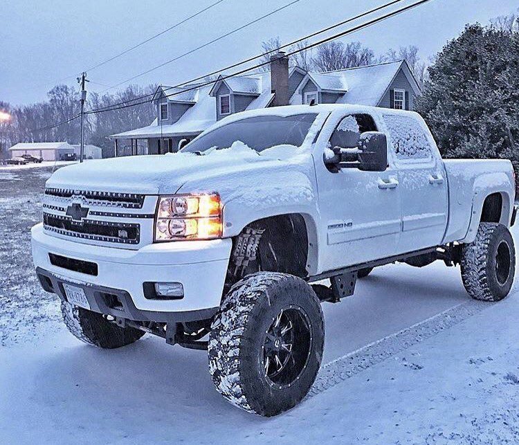 TruckxTweets's tweet photo. #Chevy https://t.co/q41eOAj3y3