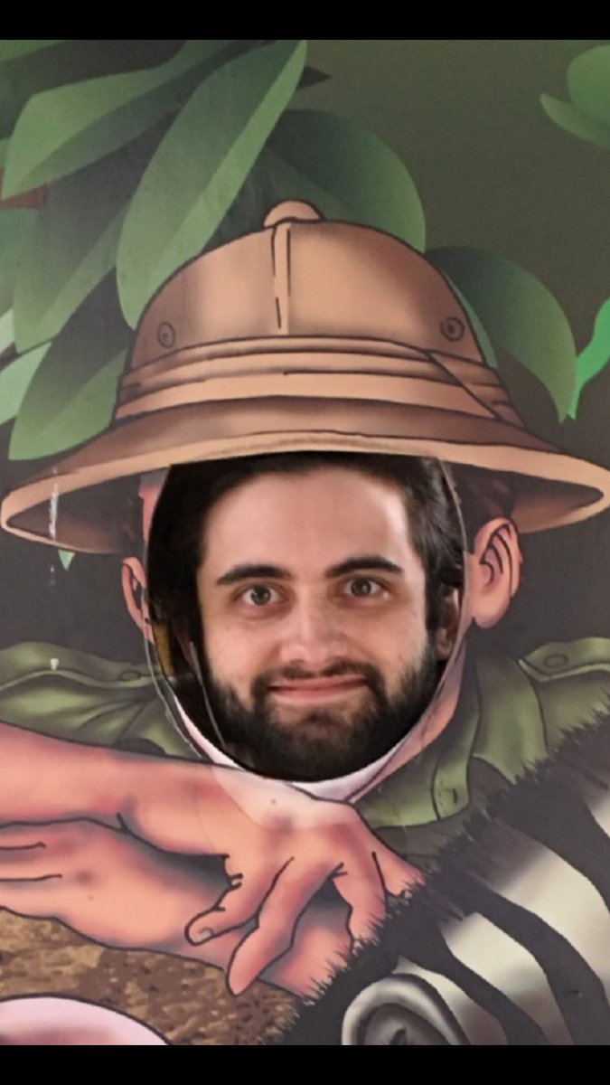 coolworrier's tweet photo. when you secretly want to die but you play it cool cause you're at the zoo. https://t.co/udo3SB2RE5