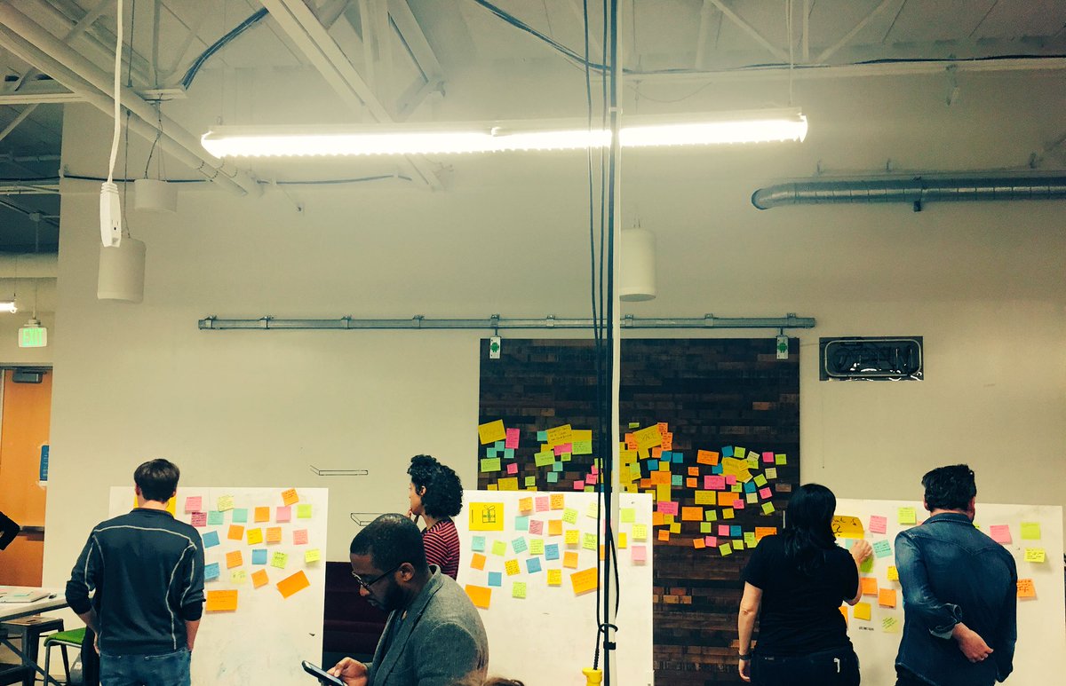 isabelalcivar_'s tweet photo. The teaching team reading our feedback about the pop-out #InnovationThroughInclusion 🤗 https://t.co/5cRrfDdpK9