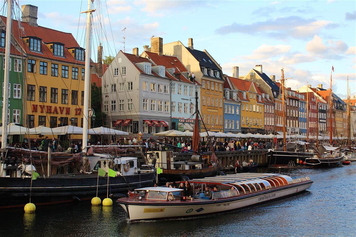 lonelyplanet's tweet image. A guide to #Copenhagen’s neighbourhoods lptravel.to/llmLrG #lp #travel