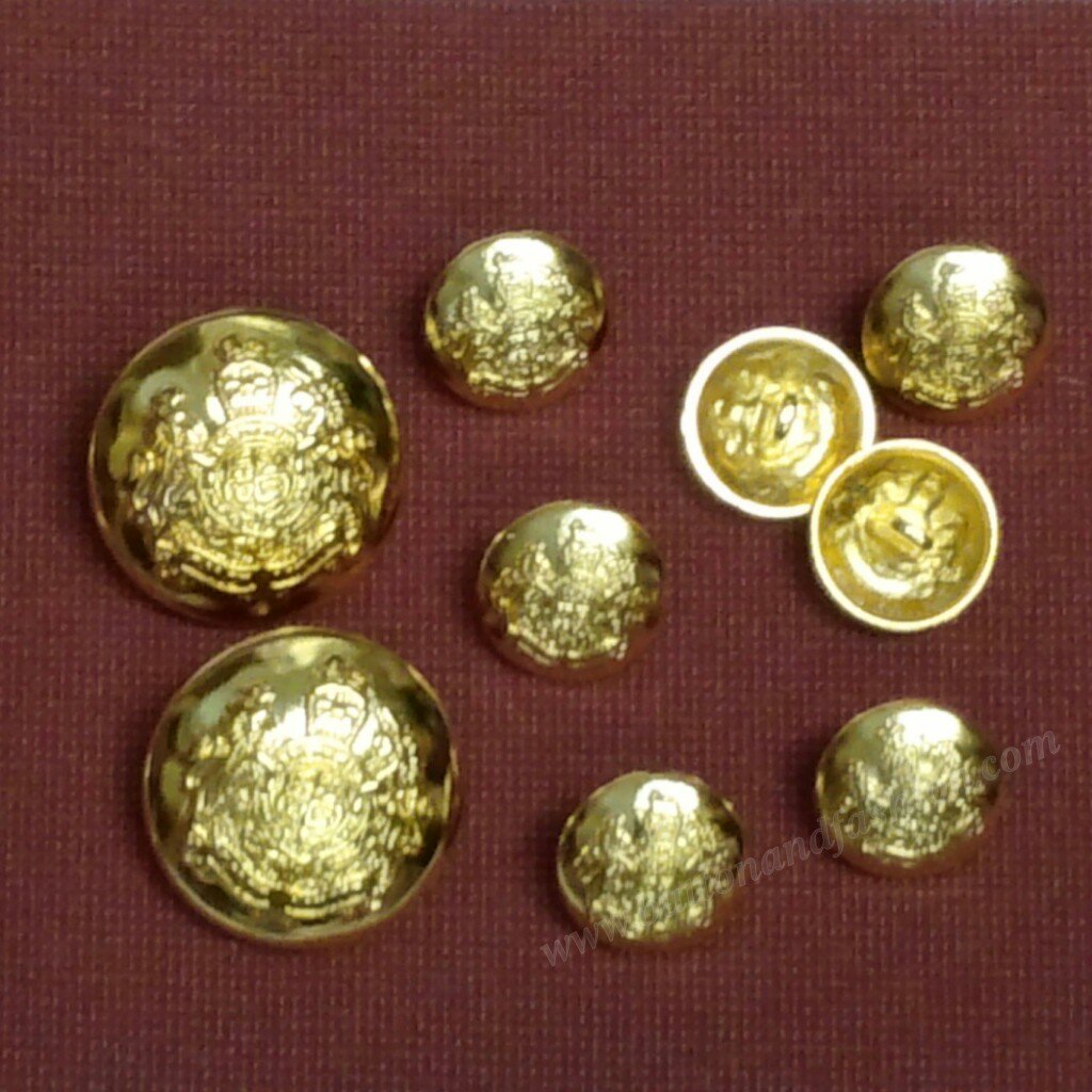 ButtonanFashion's tweet photo. #MetalShankButton #FashionDesign #FashionAccessories #FashionBlog #clothingbutton #www.buttonandfashion com https://t.co/jlGt6sdZpF