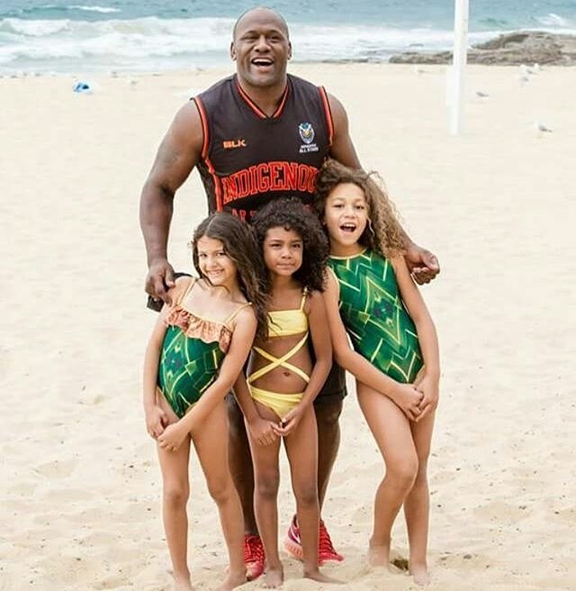 ethnic_models's tweet photo. @RealBigDell popped in for a visit for our shoot today with @treasurebymariah!! 😍😍😍 https://t.co/OlaaX4u7hw