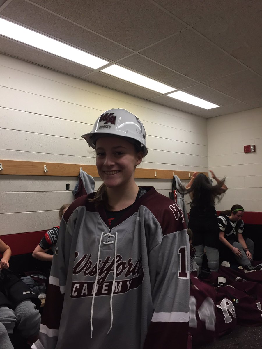 Tough 2-3 loss against Lexington tonight. Mully Hard Hat given to Kim Cornetta!