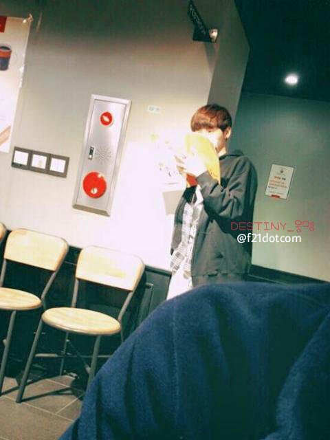 f21dotcom's tweet photo. Jeomwoong #ygtrainee https://t.co/cJCmnUp6AL