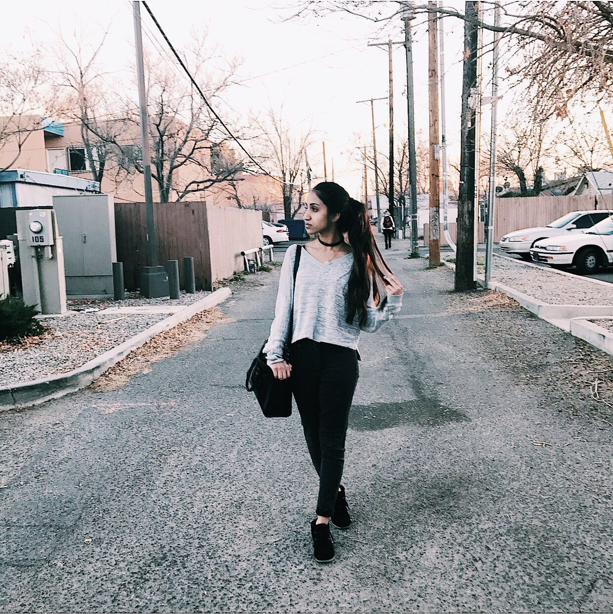 arrowandthorne's tweet photo. Grey and black vibes 🖤
#ootd #fashion #streetstyle https://t.co/deIU3Ig1Ha