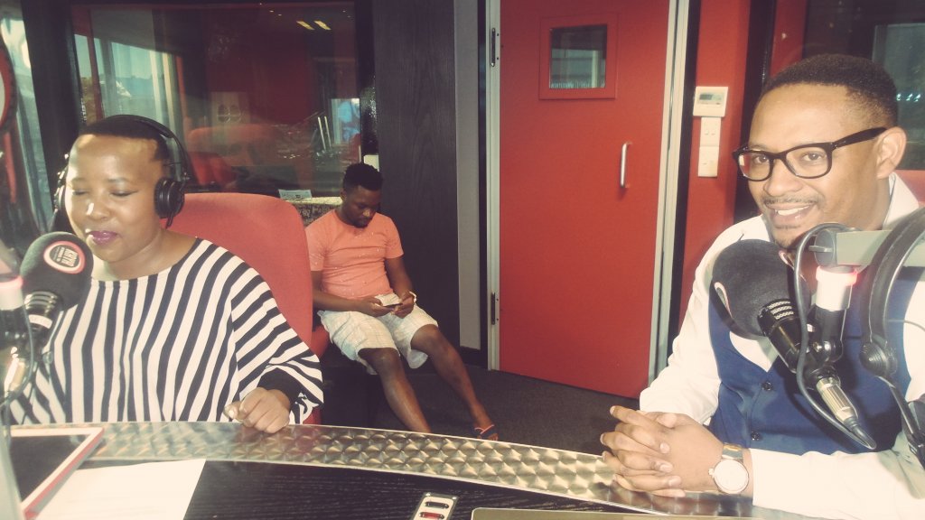 KayaOnAir's tweet photo. The #180Carnival has begun with @nomisupasta and @briantemba . #180OnFridays #180WithBob https://t.co/AXDarH5Hx9