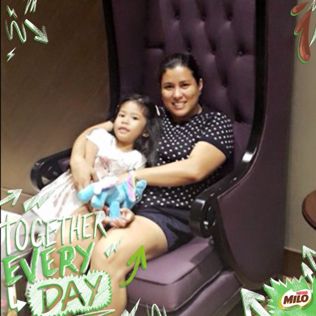 CezJustdoit's tweet photo. #MILOEveryDay #Fotokuapp #bestdayever #FunnerThanEver #sweetsmile https://t.co/Rld7R22BjS