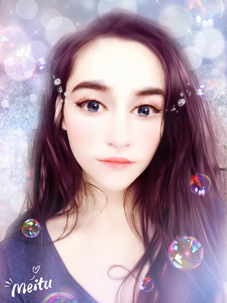mioree_'s tweet image. I guess I too got bored enough and this happened. In my defence this filter is called MERMAID. How could I resist... how can anyone..