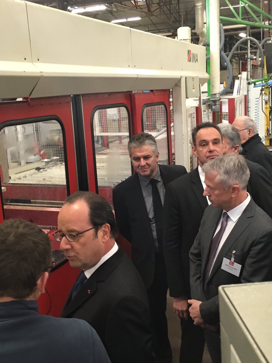 AmeublementFR's tweet photo. Comment fabrique-t-on un meuble ? #WM88 #AmeublementFR https://t.co/jthSIoYemi