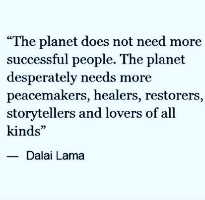 FirefliesTweet's tweet image. Good luck today America 👌🏻👱🏻🇺🇸 you might need it 🙈#inauguration #donaldtrump #america #election2016 #dalialama #wisdom #wise #wisewords