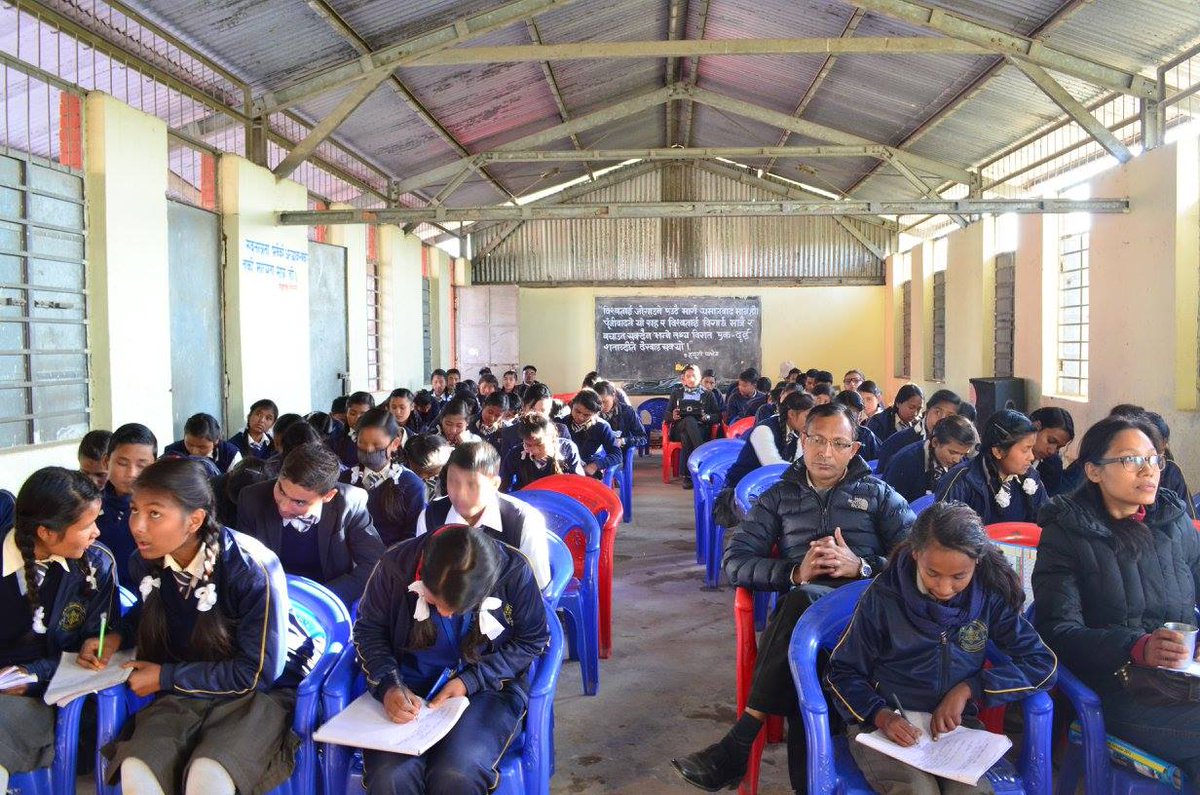 PDRCNepal's tweet photo. PDRC organized information seminar for grade 9&amp;10 students of Ganesh Secondary School, Bhaktapur! Topic: Scholarships for higher education. https://t.co/Hs1BDsGWRw
