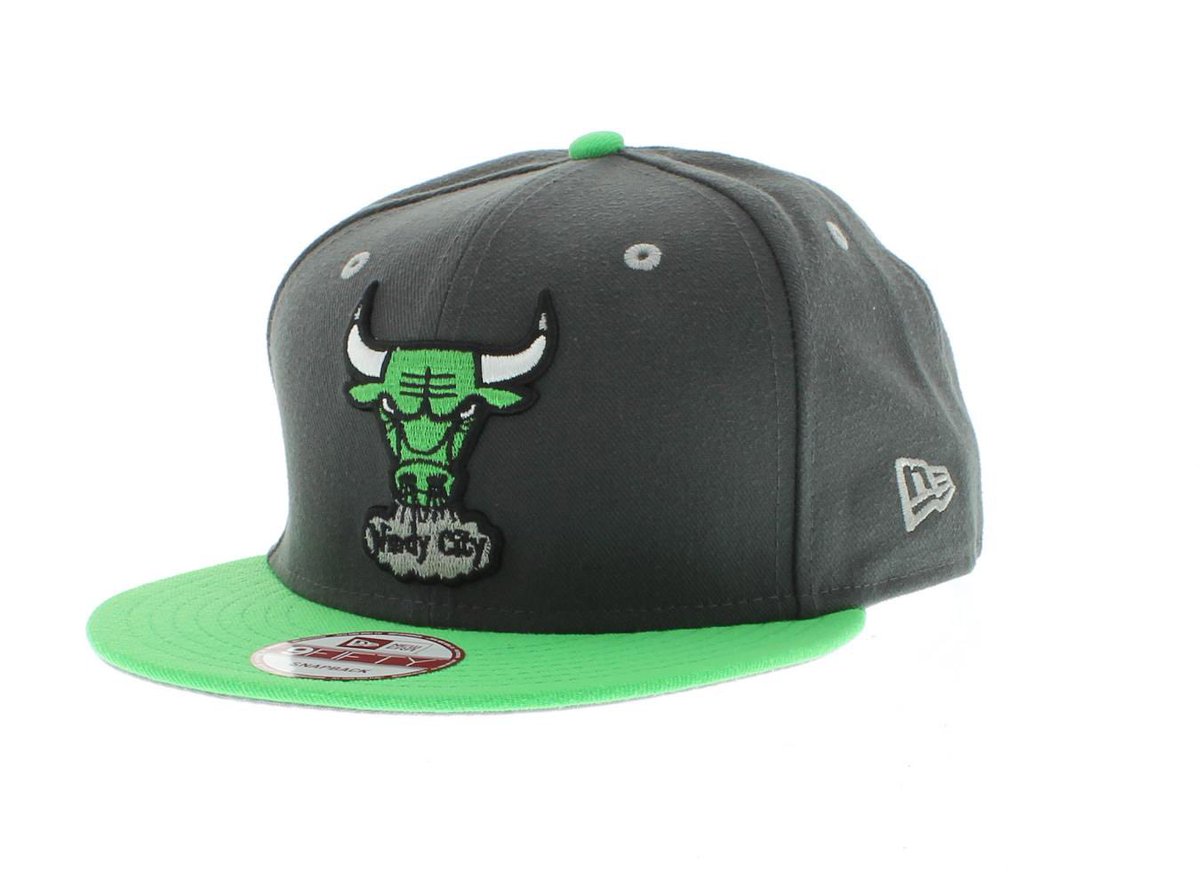 unknownstreetS's tweet photo. dope cap😍😍😍
#hiphop #dope #cap #newera #street #rap #rapper #bulls #nba #basketball https://t.co/QvX2yV1tFj