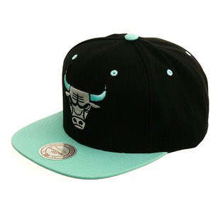 unknownstreetS's tweet photo. dope cap😍😍😍
#hiphop #dope #cap #newera #street #rap #rapper #bulls #nba #basketball https://t.co/tSF5FMtcMj
