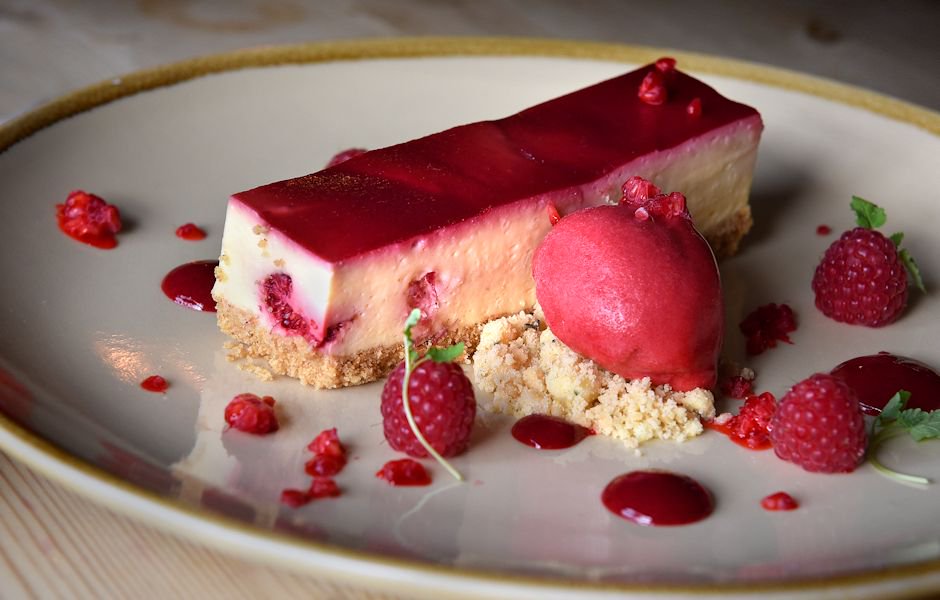 With Valentine’s Day just around the corner why not treat your loved one to a romantic dinner or stay? bit.ly/2k7Mj0h #Thornham