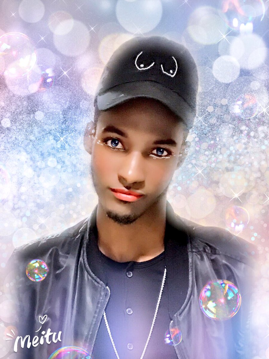 iPeeInk's tweet photo. anime Zay😍 #superkawaii #kawaii #anime #meitu https://t.co/umpwfiJYAx