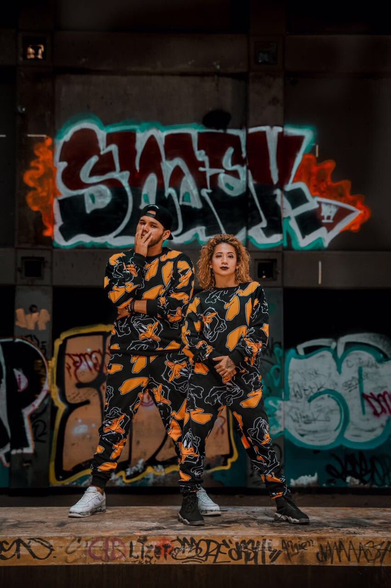 elluz1504's tweet photo. 🔺BLACKLEGACY🔺by @jhon_sifuentes &amp; @elluz.sanchez 👑👱🏿➕👑👸🏼 📸: @jorgemedinaph 
Outfit : @hmperu @hm 
#BL #DVRGNT #style #lucasduck #photoshoot https://t.co/JWmzE20P2k