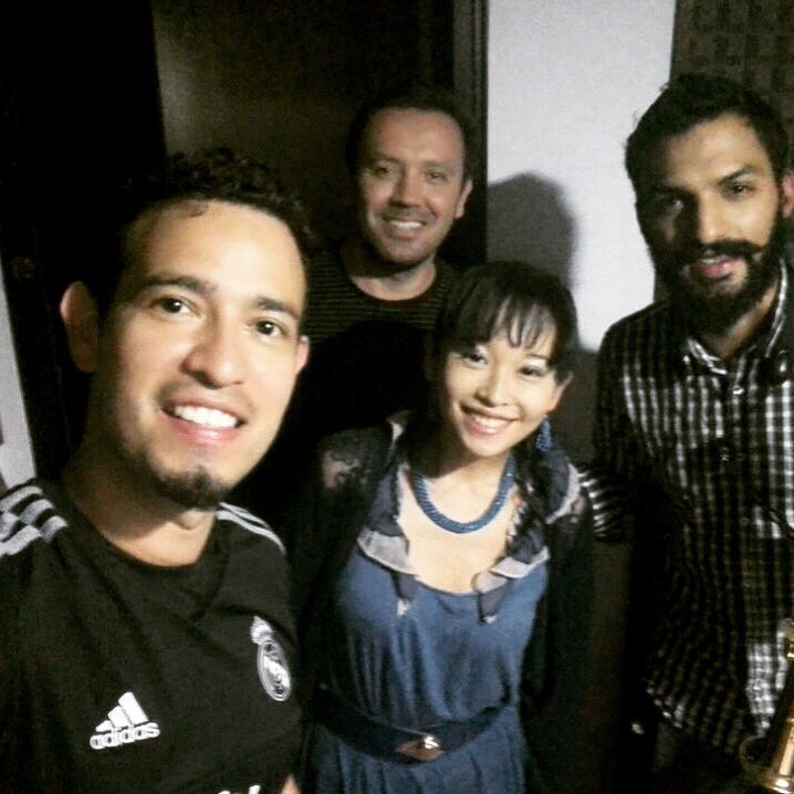 CocoblueSalsa's tweet photo. Seguimos trabajando en #LoNuevodelaCoco! Nuestro 1er álbum #Cocoloco está disponible en #iTunes #Spotify #Deezer #Salsa #musiclife #friends https://t.co/KbNUzHXtTk