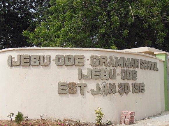 kehindebadejo's tweet photo. Happy 104th Birthday to my Alma Mata, Ijebu Ode Grammar School.ππ
Non Nobis Domine
#UpJOGS https://t.co/ufMVkAFNjh