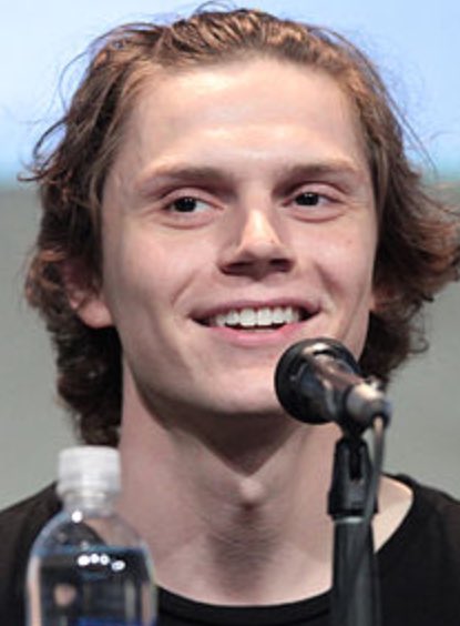 Happy Birthday Evan Peters      