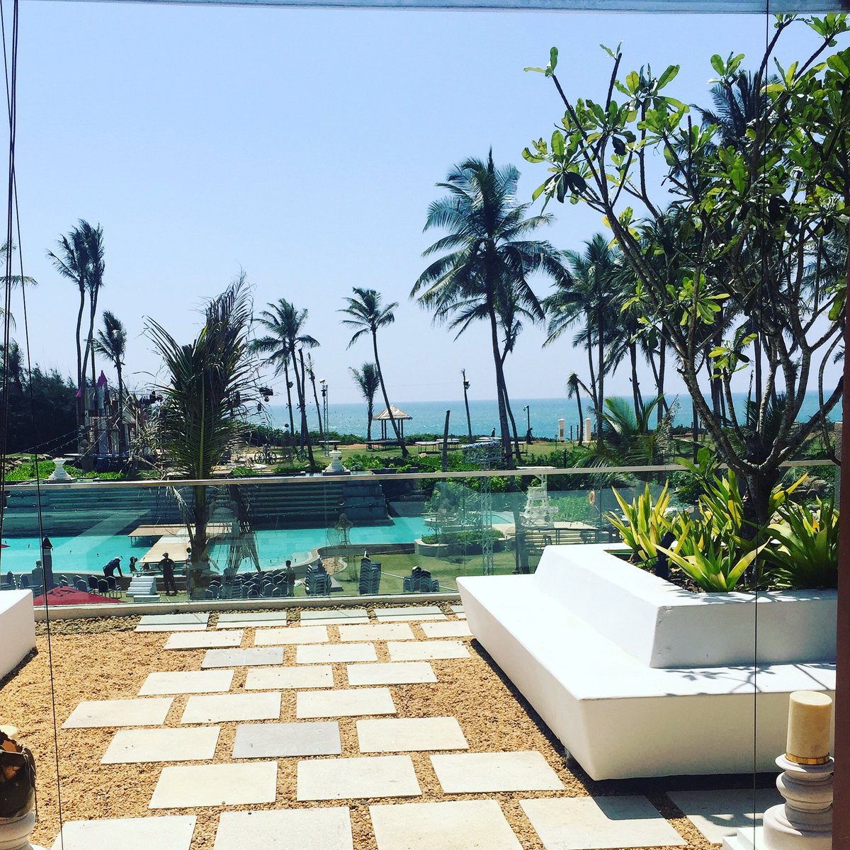 MaheckChahal's tweet photo. Finally reached this beautiful place in SRILANKA called  #hambantota . Staying at this beautiful resort #shangrilahambantota https://t.co/in7mYsQex9