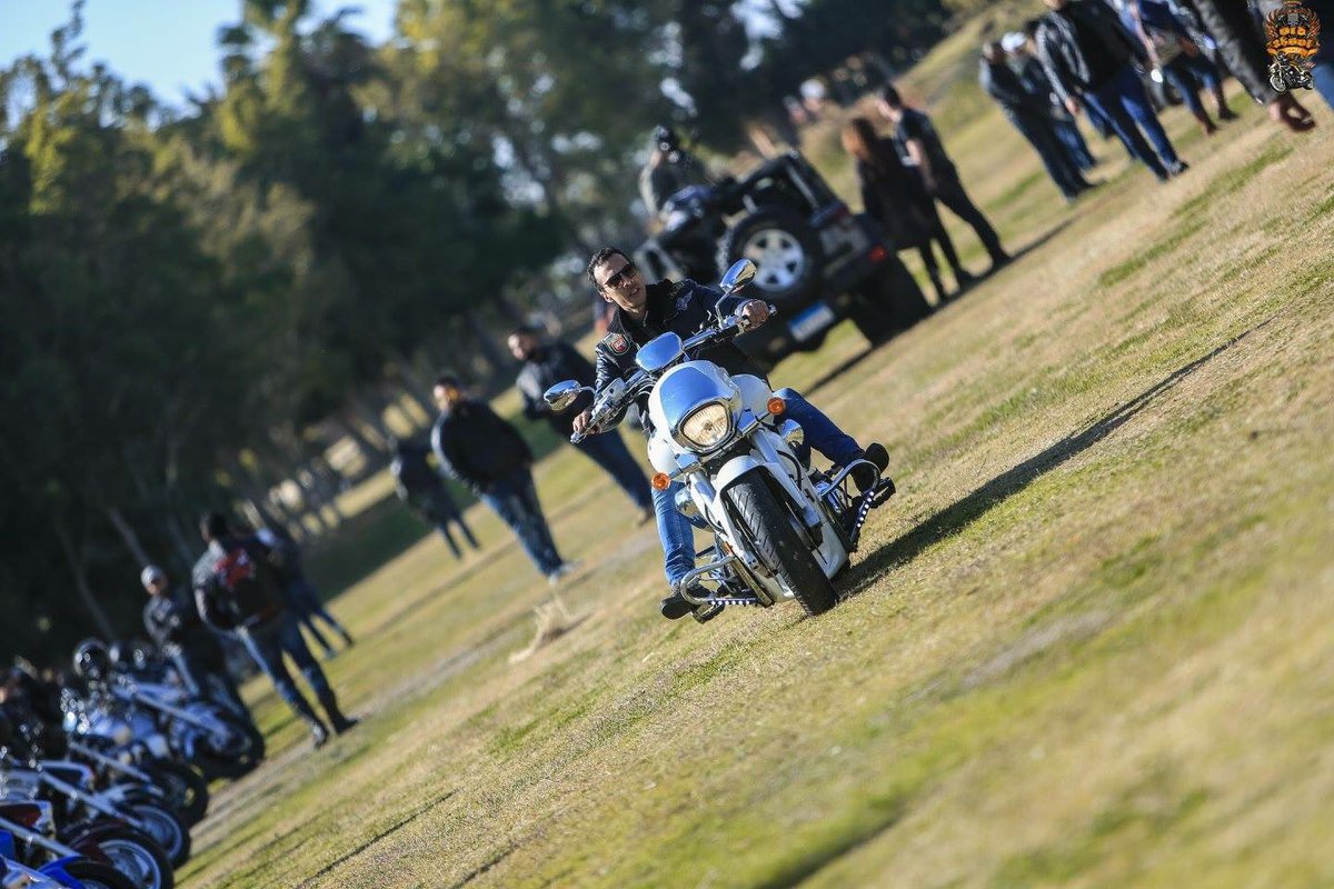 roadhammersmc's tweet photo. #oldskool #oldskoolrun #roadhammersmc #m109egyptriders 

#egypt #cairo #travel #friends https://t.co/fM89RF0Ps0