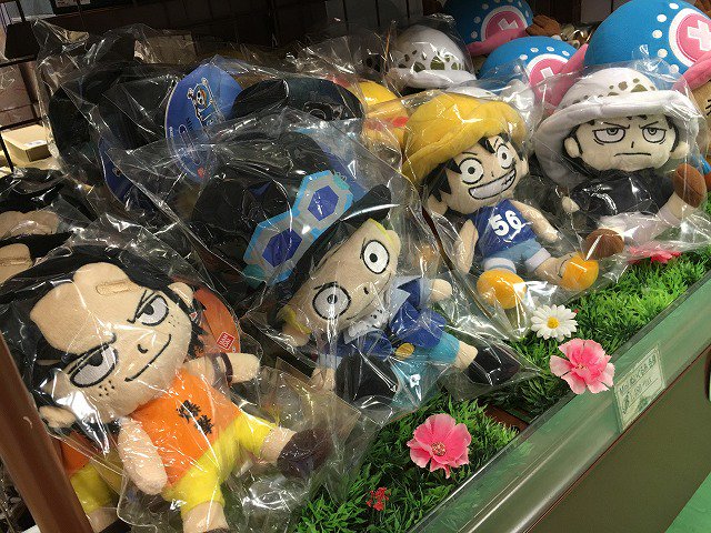 新商品】 Mini ぬいぐるみ 全4種 エース(幼少期)/サボ(幼少期)/ルフィ