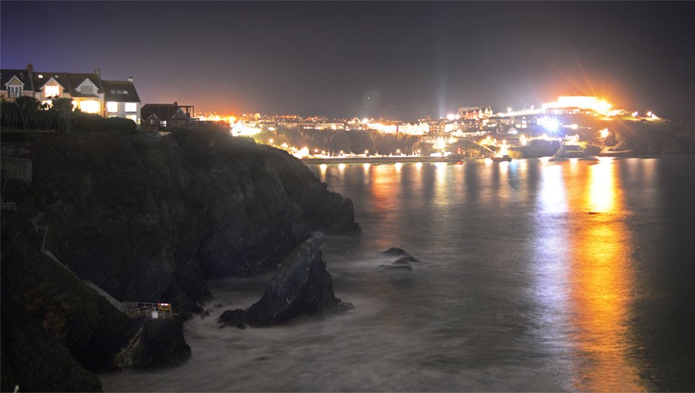 Watts_Group's tweet photo. #WattsFridayView: We were lucky  to catch this beautiful shot of Newquay bay before heading to the Isles of Scilly #ProjectManagement https://t.co/KPT5T94NWd