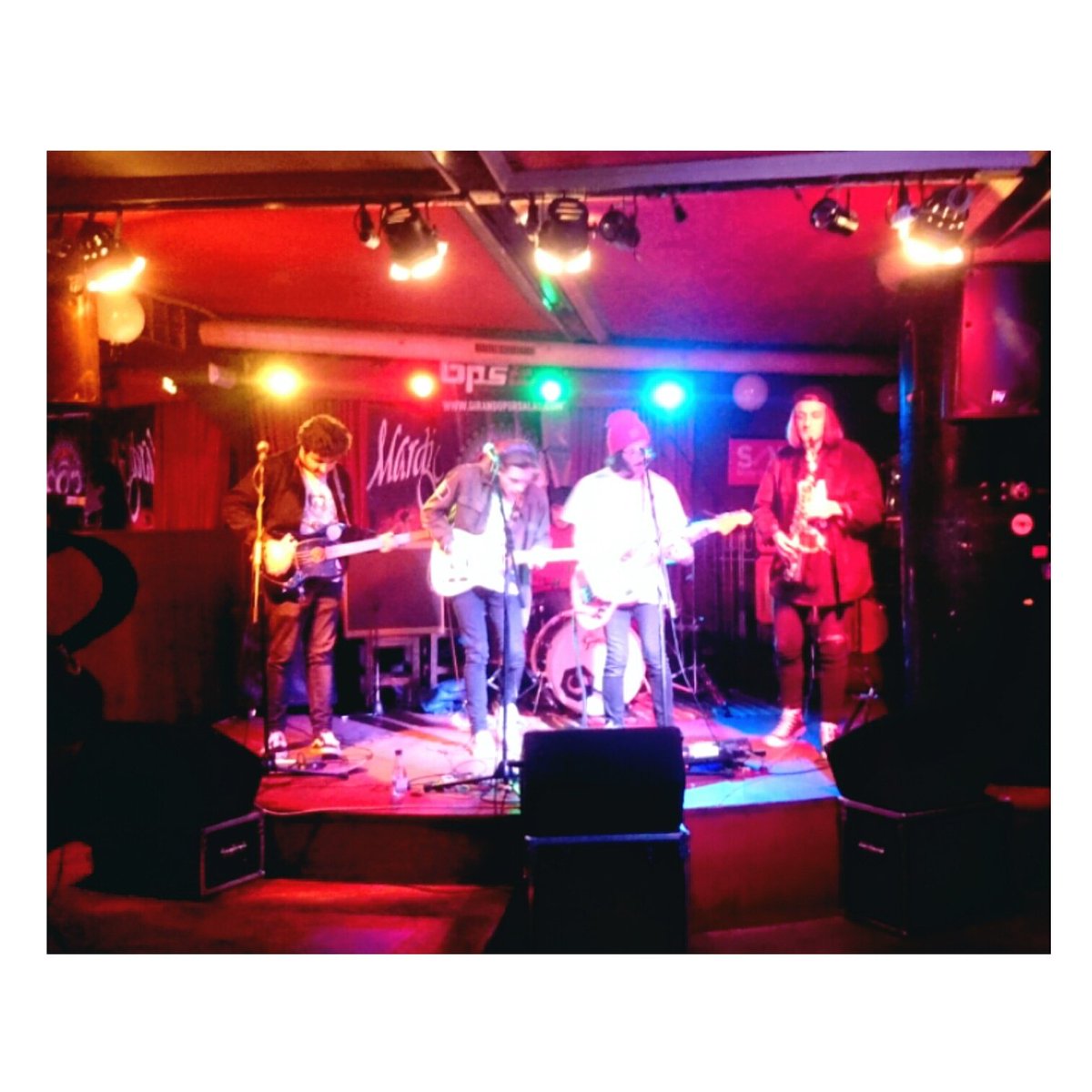 Grandes <a href="/Aula11Carballo/">AULA 11</a>  acompañando a <a href="/losnastys/">Los Nastys</a> onte na <a href="/SalaMardiGras/">Sala MardiGrasCoruña</a>  👌