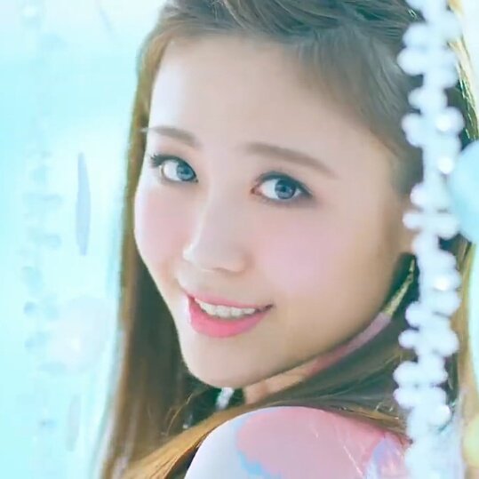 Egirls38235021's tweet photo. 今から夜の9時までに無事120RT行けたら本気でおめでとう🎉ツイートします

行けなかったらどうしよう？笑

めっちゃ恥ずかしい😳

1200RTダメだったのでよろしくお願いします🙇⤵

フォロワーさん2000人超えたので#RTした人全員フォローします https://t.co/sdfKwbqXIp