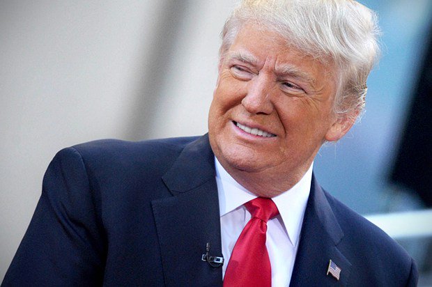 Ukuriwebsite's tweet photo. TRUMP AGIYE KURAHIRA MU GIHE HARIHO BENSHI BATAMUSHAKA. https://t.co/cRN31XQUtb https://t.co/6eEeuIsiVw