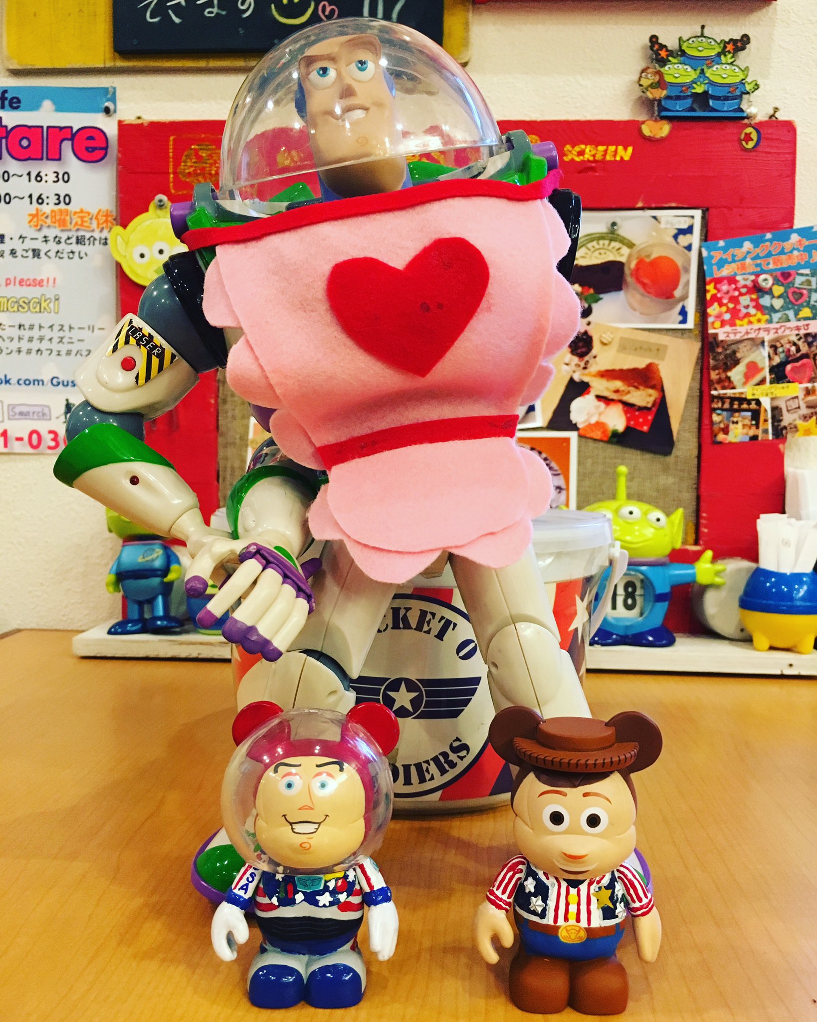 バイナルメーション トイストーリー BUZZ バズ TOY バイナルメーション トイストーリー BUZZ バズ TOY