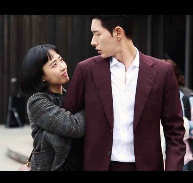 C2mfryaUUAEzZCf.jpg:large