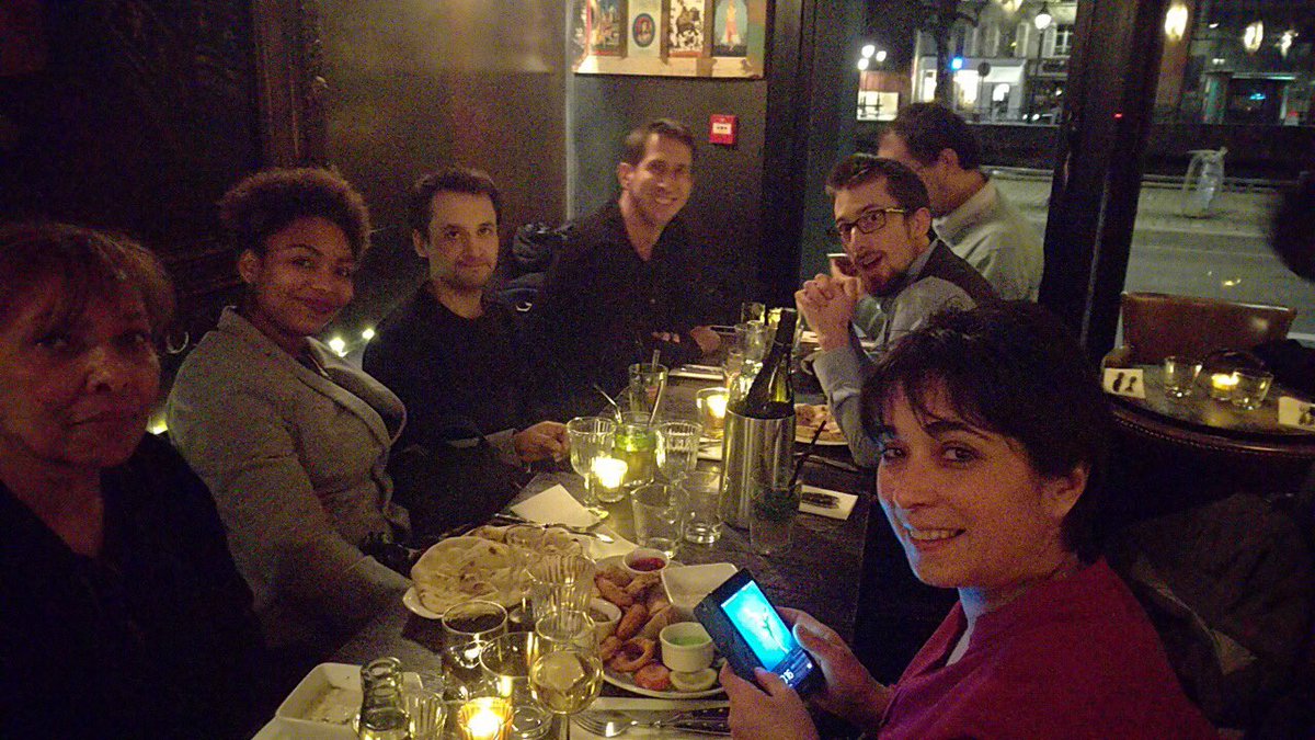 yogarikteam's tweet photo. Repas de noël entre pandas ! https://t.co/MqERMJPik3