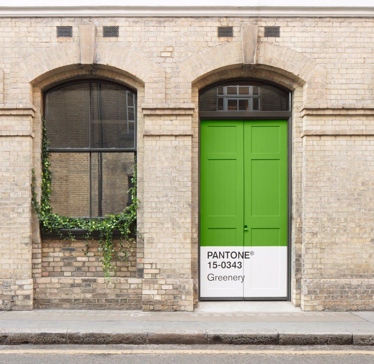 human_spaces's tweet photo. Our favourite colour right now? GREENERY - the @Pantone #ColoroftheYear2017. Hunt for this fresh doorway in London! #Biophilia https://t.co/ArVAf04xvd
