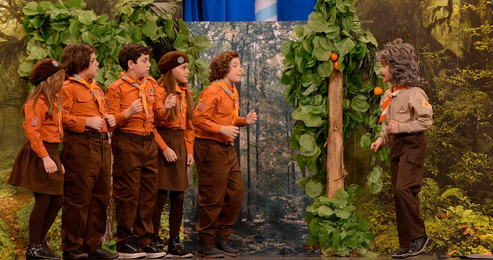 Sömestr tatiline girdiğimiz bu akşam mutluluğu dörde katlıyoruz. Bu Pazar 20:00’de yeni bölümümüzle <a href="/ShowTV/">Show TV</a>’deyiz. 😂🏃🚶
#GüldüyGüldüyÇocuk