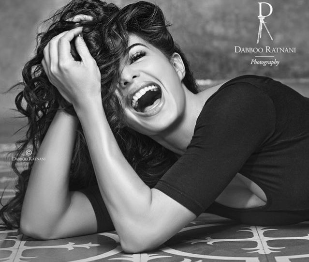 TeamJacquelineF's tweet photo. .@Asli_Jacqueline absolutely killing it for #DabbooRatnaniCalendar2017 by @DabbooRatnani . https://t.co/I0Qq8vkPv3