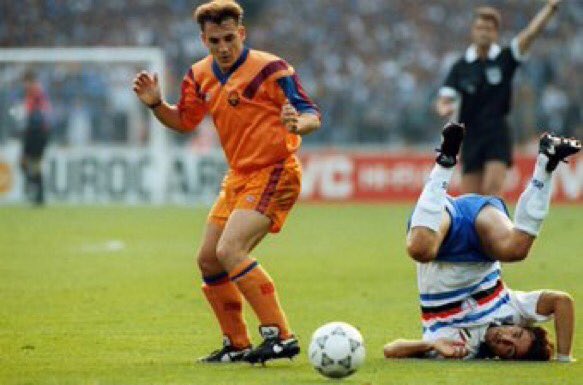 OldFootball11's tweet photo. #AlbertFerrer (#FCBarcelona) and #RobertoMancini (Sampdoria).
@robymancio https://t.co/hBq7O41gj8