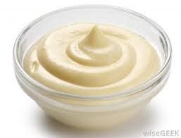 Clairewelshcook's tweet photo. #CFSFoodTips - homemade mayo, egg yolks, oil, seasoning. Shop-bought, emulsifiers, additives & other nasties #cookfromscratch. https://t.co/9C4Jurklz7