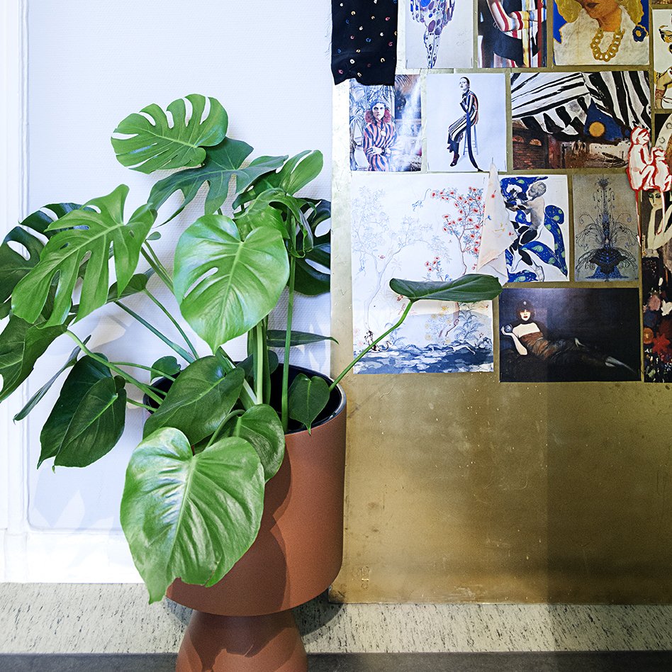 beovalencia's tweet photo. RT @BangOlufsen: We were let into @StineGoyaStudio's colourful universe. https://t.co/uhn2p5n4OD #BangOlufsen https://t.co/Z6VjeLG6DI