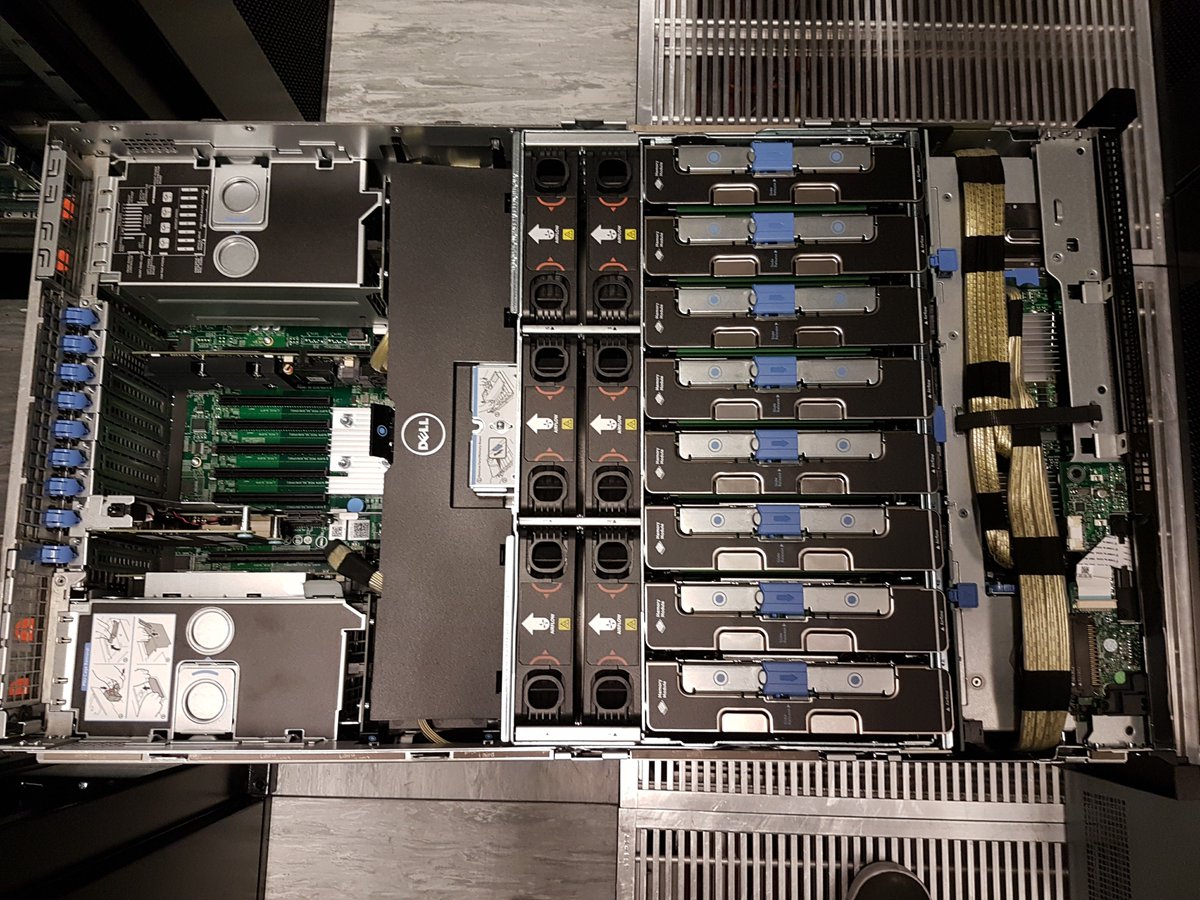 EXNetworks's tweet photo. Some new toys arrived today, 4 x Dell #R930 being staged in GS2 before going to DCs across Europe. 4 x E7-4820, 768GB RAM! #beast #server https://t.co/nCIYV8QyRp
