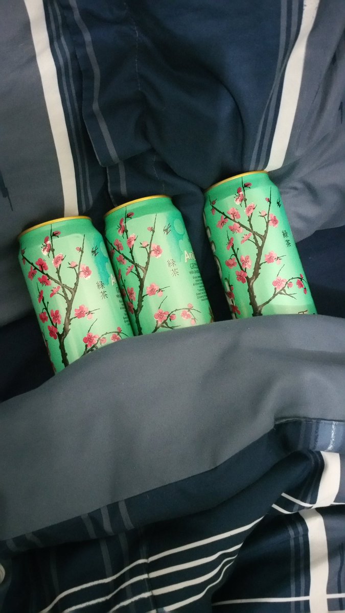 SonicJackson89's tweet image. @DrinkAriZona I love my Tea. #DrinkArizona #MyFavorite #GreenTeaLife