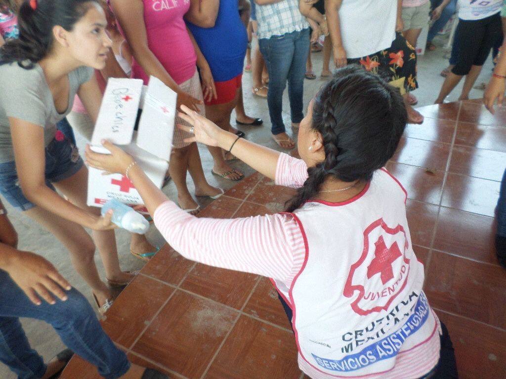 cruzrojasinaloa's tweet photo. Niñas y niños aprenden a cuidarse y fomentar valores, eso es JUVENTUD de Cruz Roja Mexicana #AyudarNosMueve #JuventudEnAcción https://t.co/Oytve0hVxH