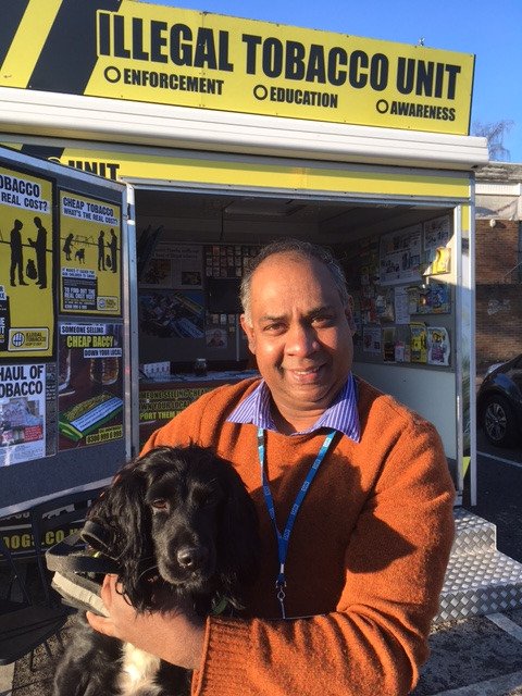 ice_creates's tweet image. Our very own @roshanuyanwatte has spent the day with the Illegal tobacco unit - and it looks like he's made a friend! 🐶