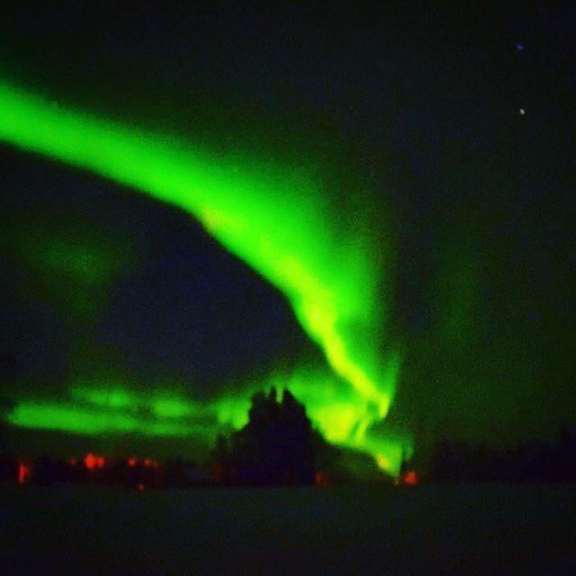 Salla_ski's tweet photo. Look out for #Auroraborealis tonight, the frozen lake is a great place to view them, and has fire huts to keep warm #chasingthelights https://t.co/OVuVRHWFVl