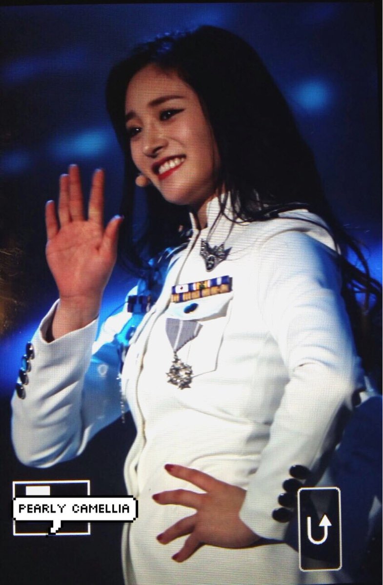 zhoujieqiongnet's tweet photo. 170120 타임슬립 콘서트 프리뷰
주예보스💖
#주결경 #결경 #JIEQIONG #ioi #아이오아이 https://t.co/Yx1n0pC8JZ