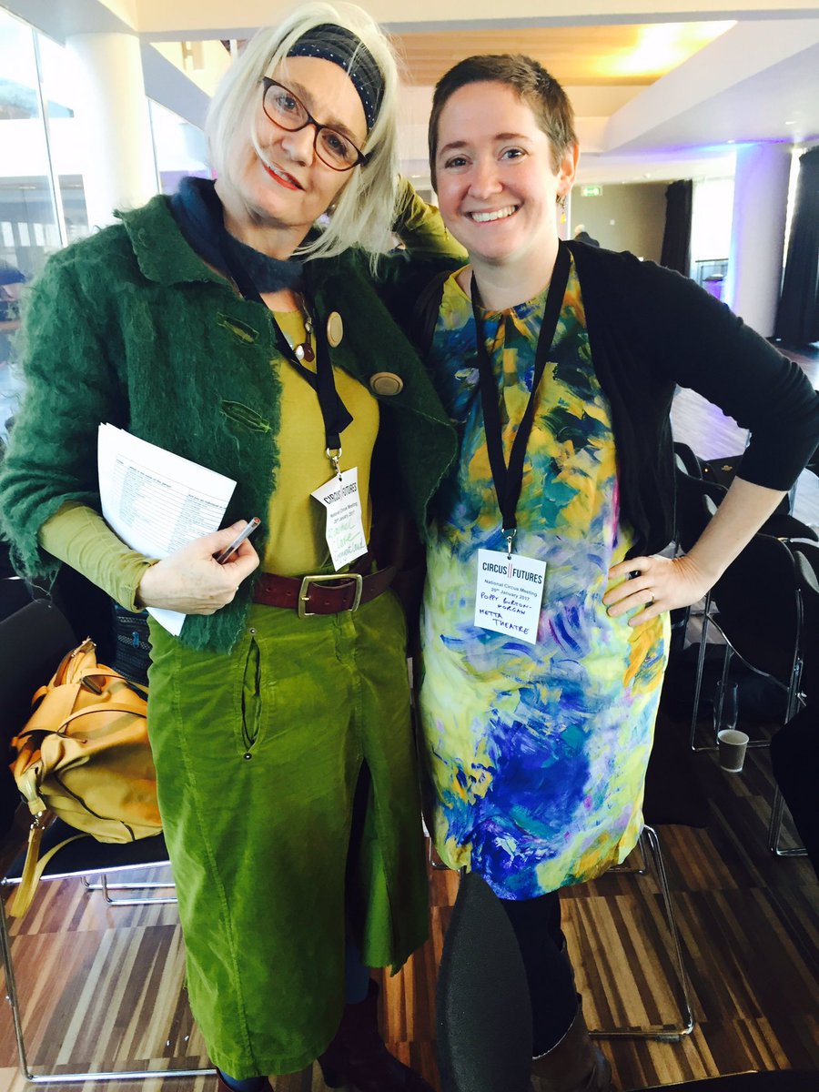 mettatheatre's tweet photo. Green women @circus250 @CryingOut_Loud #circusFutures #circus250 #circusFriends https://t.co/IyXjCihhSl