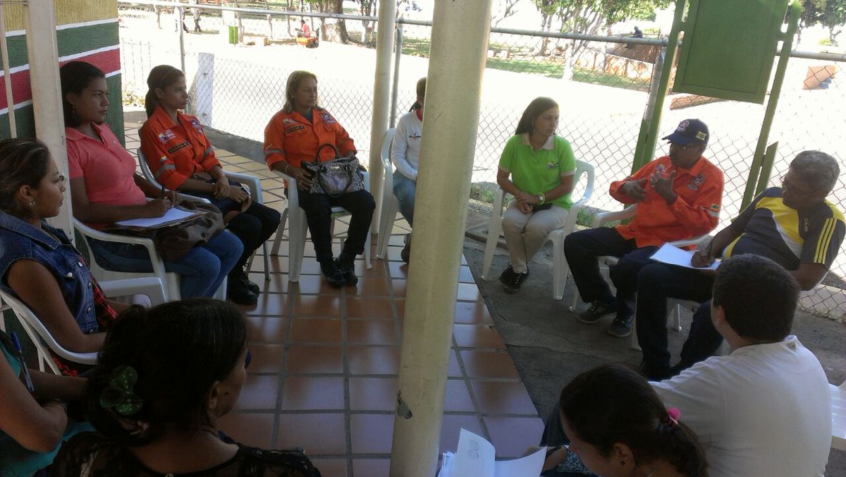dsseguridadciu1's tweet photo. @comandosergioh @patrimarin23 PC Heres  visita a #CDMNA para fortalecer el beneficio a las comunidades . https://t.co/ex3gjJzp4P